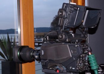 Sony – widoki na przyszłość i na… jezioro