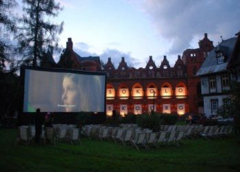 Filmowe drogowskazy na Festiwalu Hommage à Kieślowski 2016. Sokołowsko. Nadając kontekst miejscom.