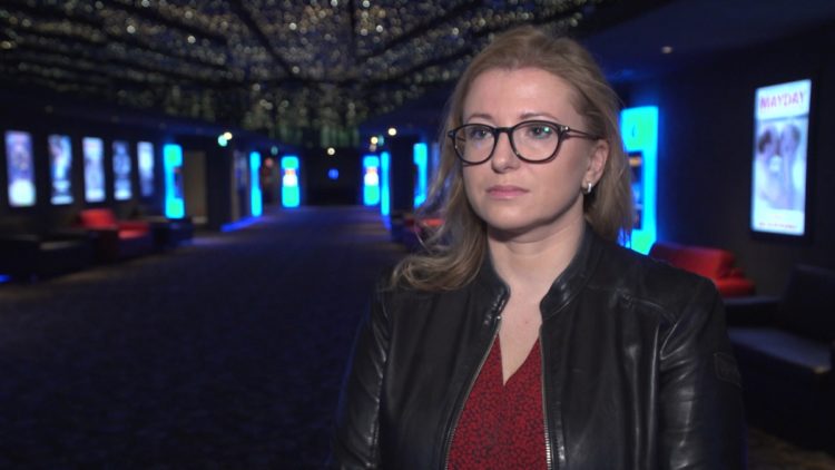 Polacy lubią chodzić do kina. Fenomenu dziesiątej muzy nie przyćmiły nawet popularne platformy streamingowe (wideo)