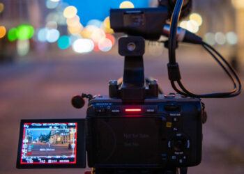 Sony Poland ILME-FX3 – recenzja w jesiennej „Kamerze”