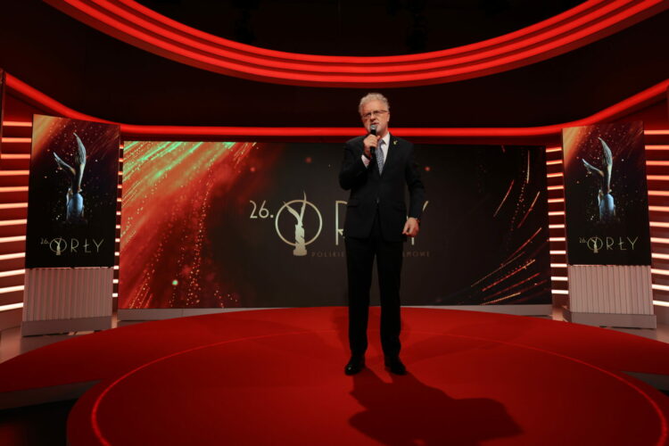 „Samotność jest wtedy, kiedy reżyser jest dowódcą na koniu, a za nim idą zastępy”. Agnieszka Holland laureatką Orła za Osiągnięcia Życia