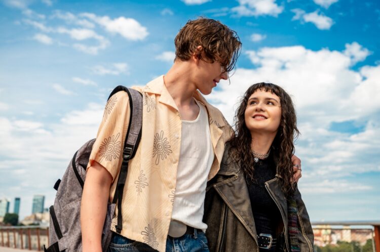 „Piep*zyć Mickiewicza 2”: już dziś premiera filmu w kinach i singla Roxie Węgiel „Twój głos” w sieci!