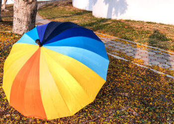 Parasole z logo jako największa powierzchnia reklamowa w ruchu