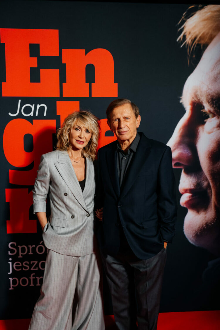 Jan Englert. Spróbuję jeszcze raz pofrunąć
